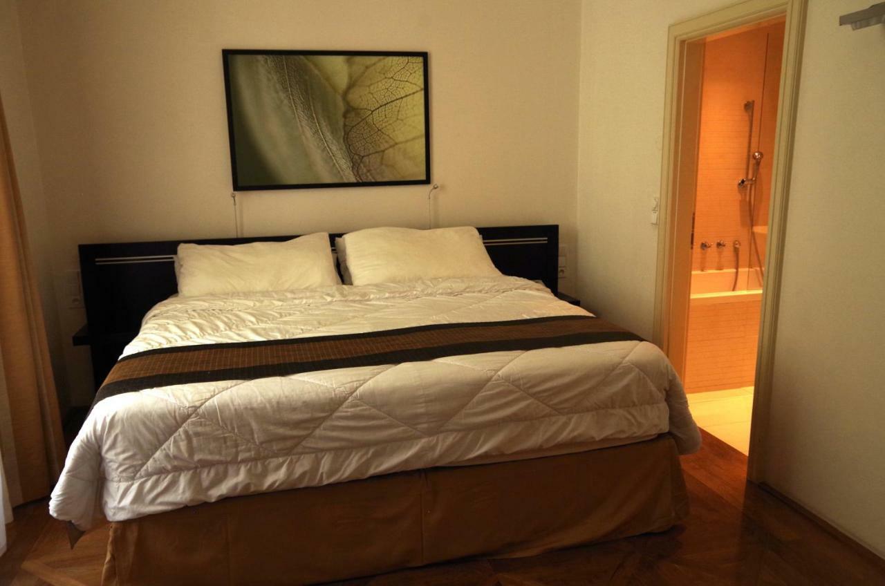 Golden Angel By Adrez Apart Otel Prag